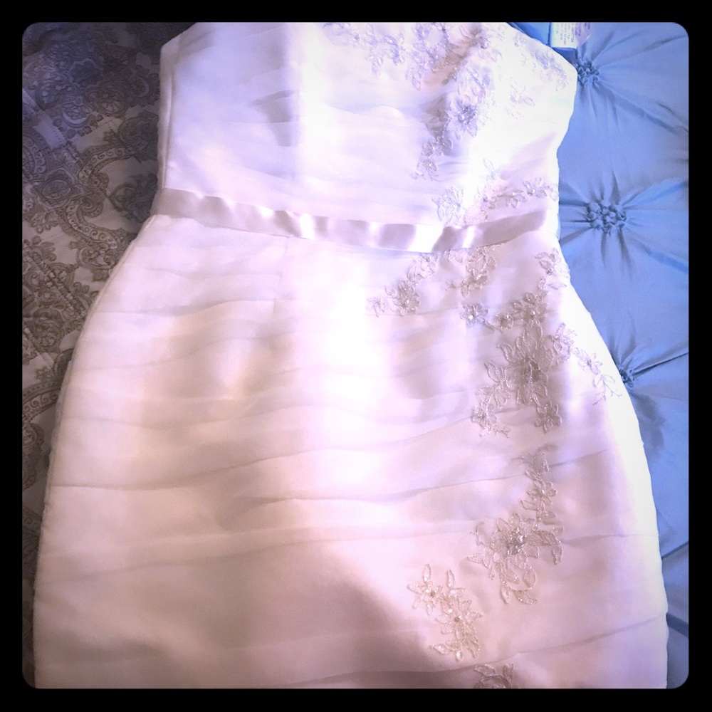 Strapless dress